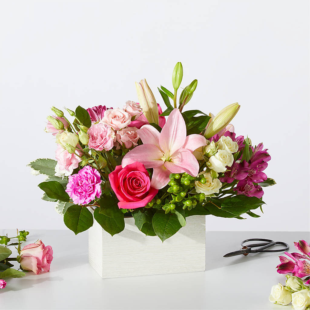 Sweetberry Box – A Florist Original – GARRISON DESIGNS FLORIST & INTERIORS, Huntington WV