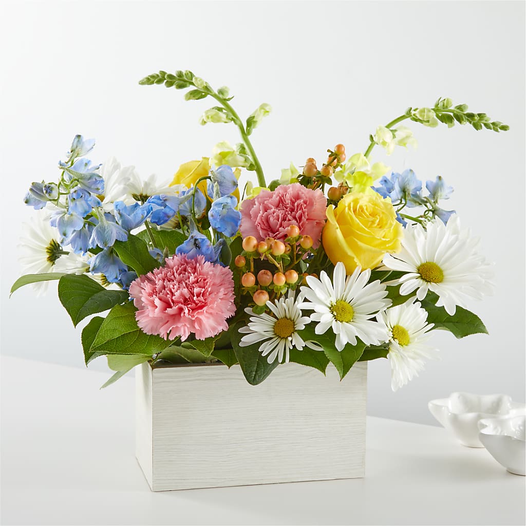 Sun Salutation Box Bouquet – GARRISON DESIGNS FLORIST & INTERIORS, Huntington WV