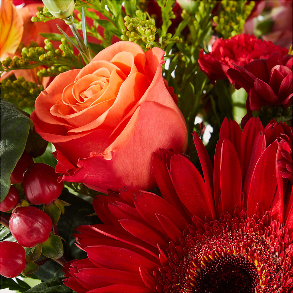 Sweater Season - A Florist Original – GARRISON DESIGNS FLORIST & INTERIORS, Huntington WV