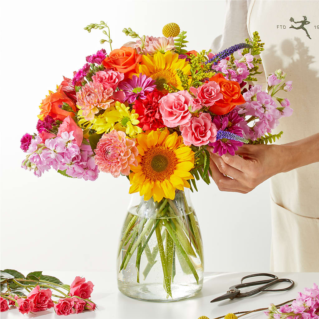 Cue the Confetti - A Florist Original – GARRISON DESIGNS FLORIST & INTERIORS, Huntington WV