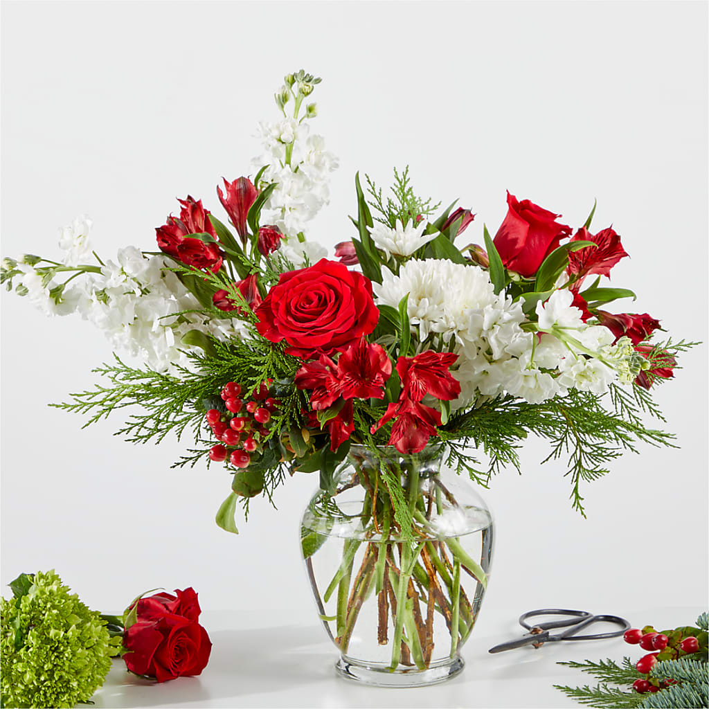 Merry Moment Bouquet – A Florist Original – GARRISON DESIGNS FLORIST & INTERIORS, Huntington WV