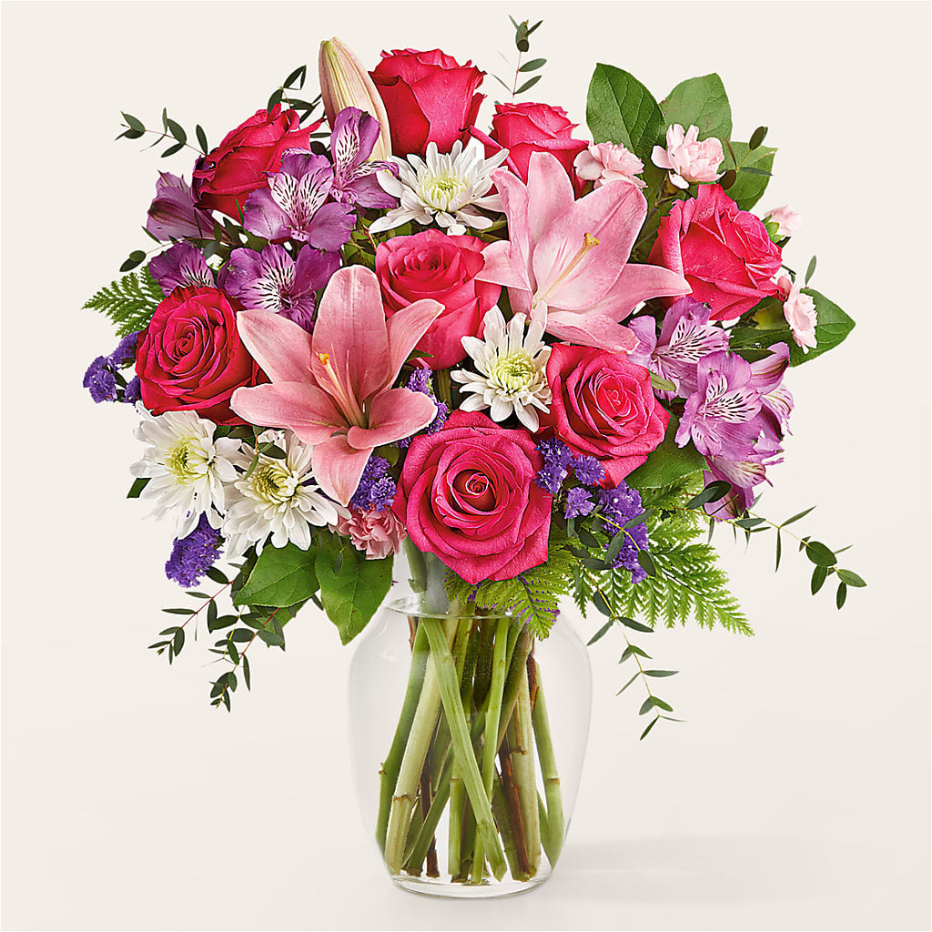 Lace & Pearls Bouquet – GARRISON DESIGNS FLORIST & INTERIORS, Huntington WV