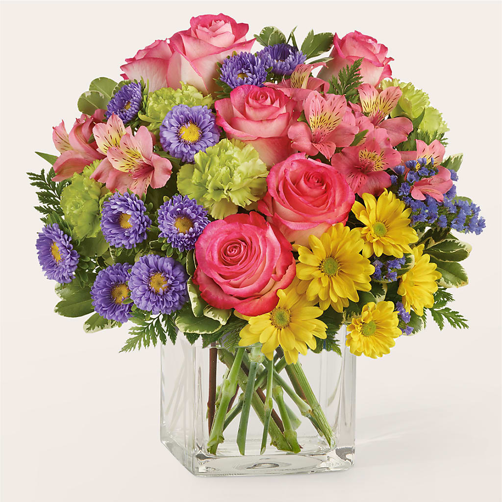 Candy Jar Bouquet – GARRISON DESIGNS FLORIST & INTERIORS, Huntington WV