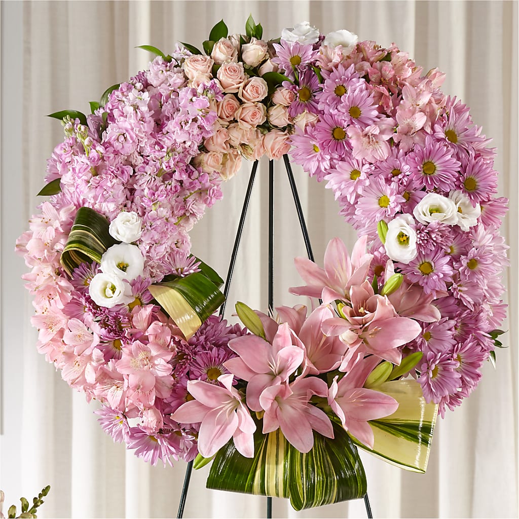 Gift of Warmth Wreath – GARRISON DESIGNS FLORIST & INTERIORS, Huntington WV