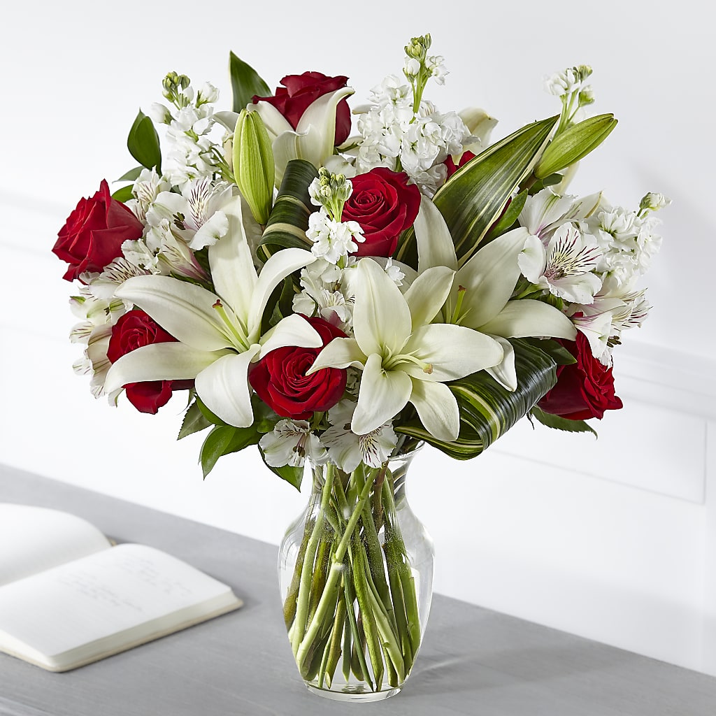 Loving Respect Bouquet – GARRISON DESIGNS FLORIST & INTERIORS, Huntington WV