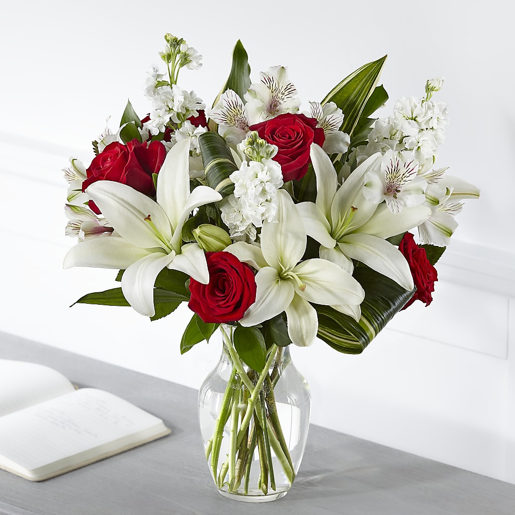 Loving Respect Bouquet – GARRISON DESIGNS FLORIST & INTERIORS, Huntington WV