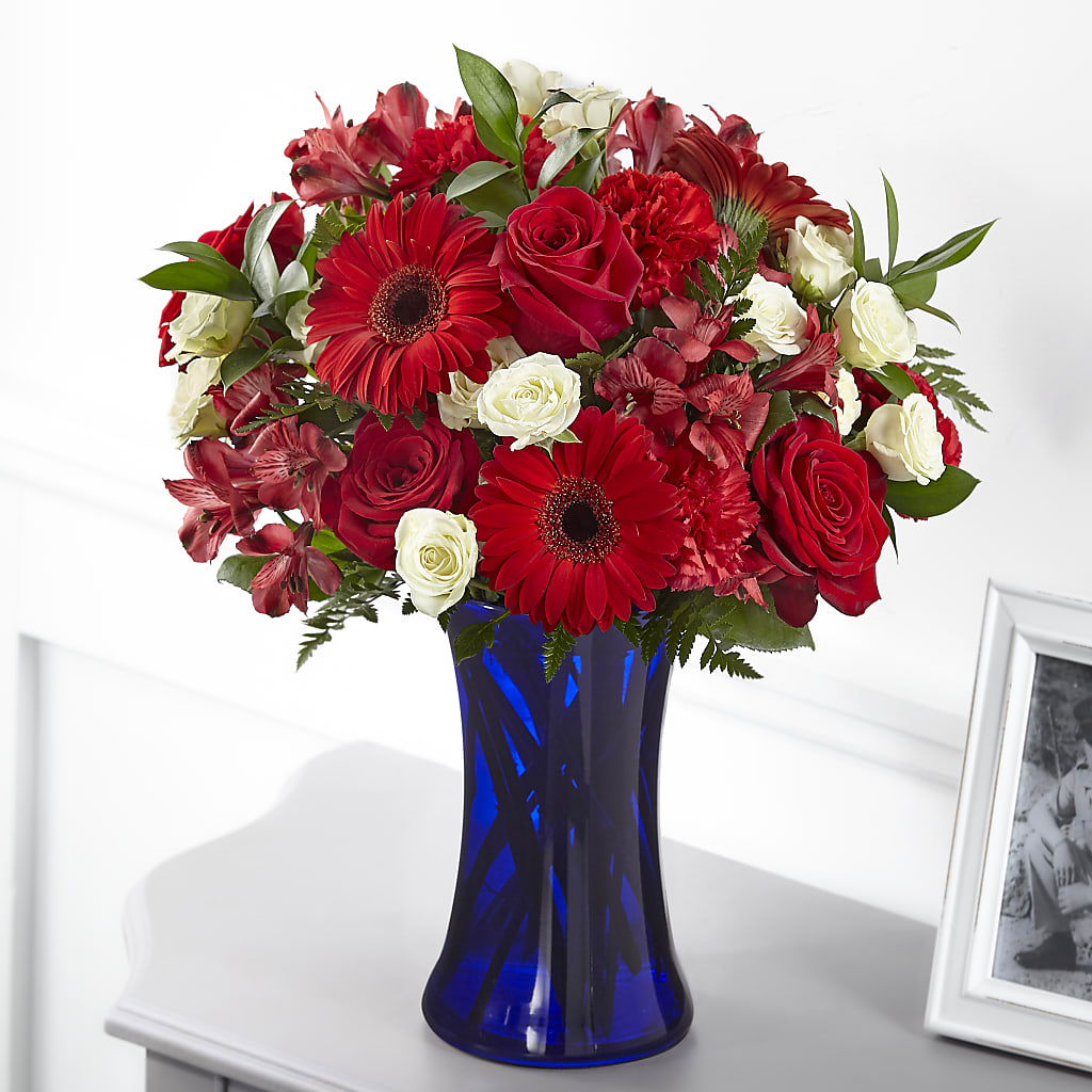 Hearts Embrace Bouquet – GARRISON DESIGNS FLORIST & INTERIORS, Huntington WV