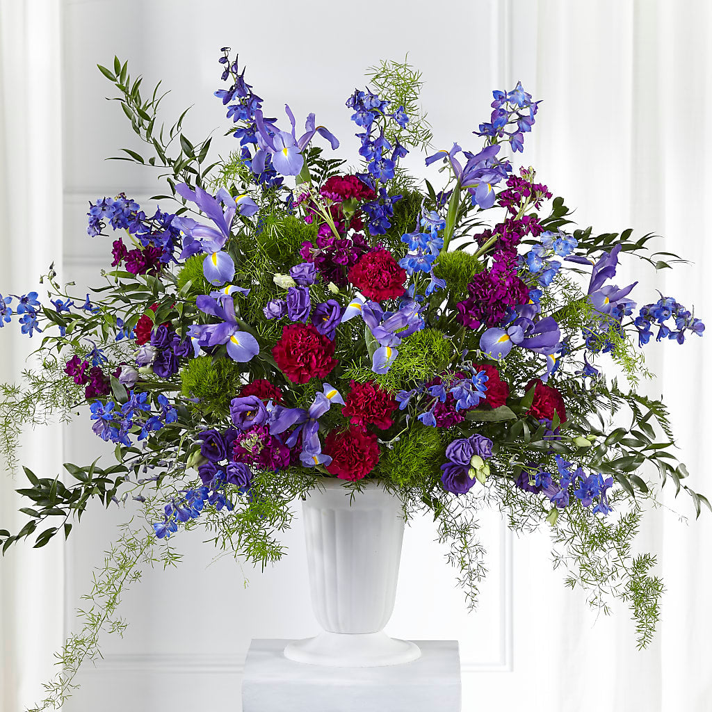 Memorial of Life Arrangement – GARRISON DESIGNS FLORIST & INTERIORS, Huntington WV