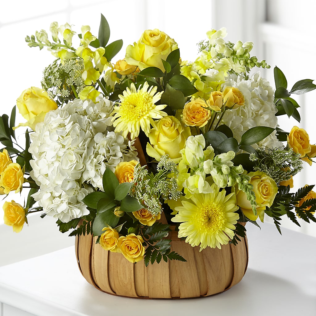 Rustic Remembrance Basket – GARRISON DESIGNS FLORIST & INTERIORS, Huntington WV