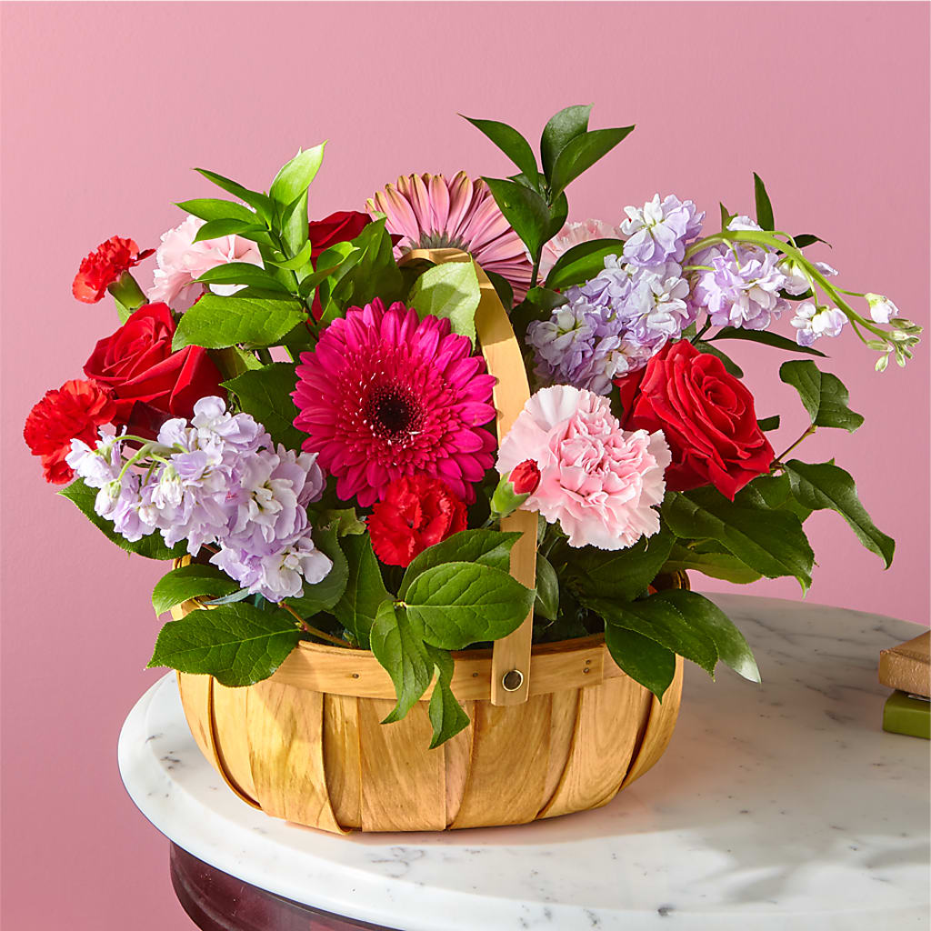 Pink Picnic Basket – GARRISON DESIGNS FLORIST & INTERIORS, Huntington WV