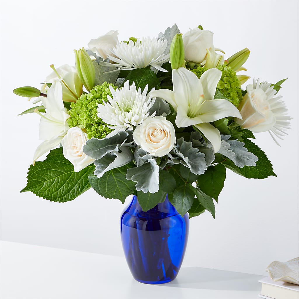 Snowy Dreams Bouquet – GARRISON DESIGNS FLORIST & INTERIORS, Huntington WV