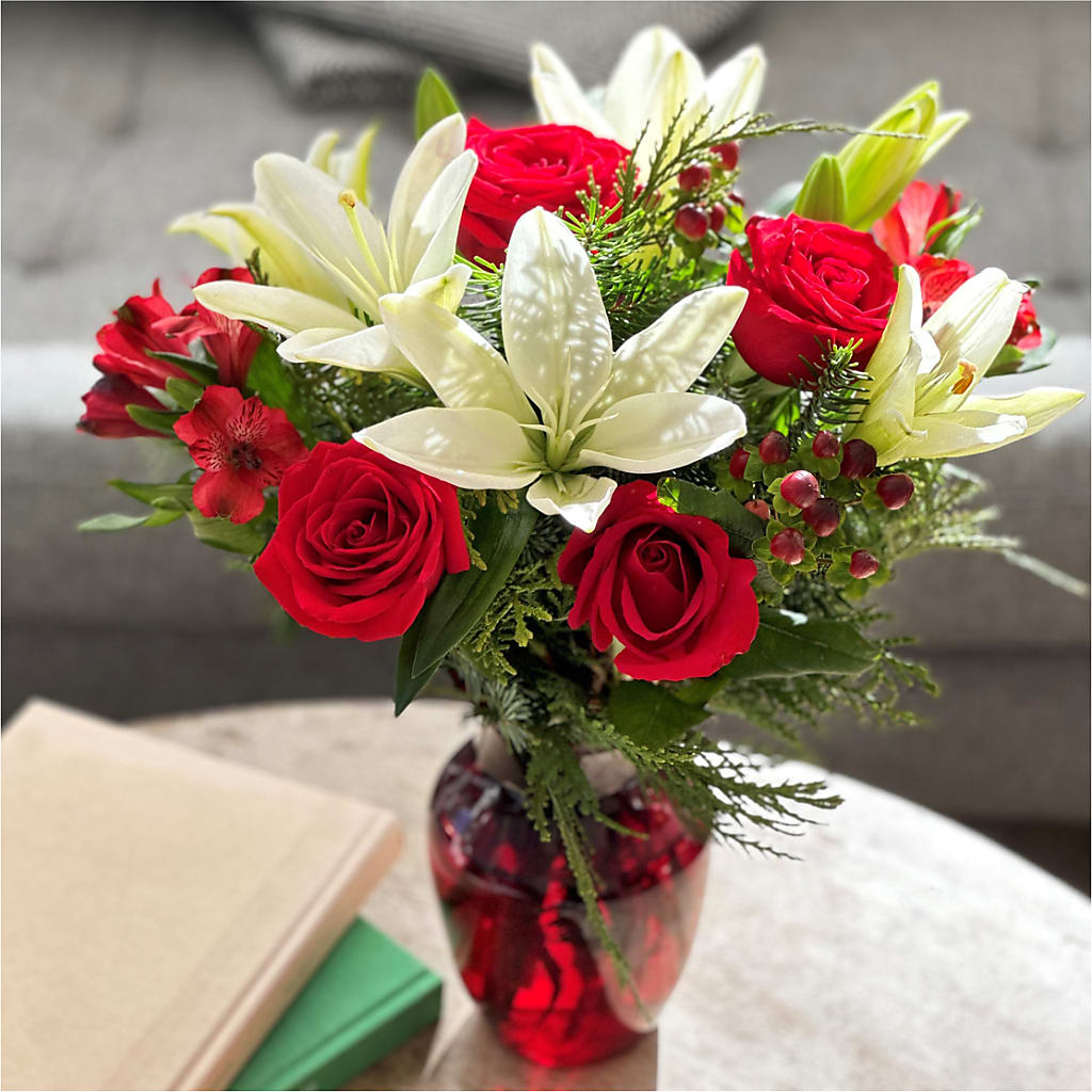 Evergreen Delight Bouquet – GARRISON DESIGNS FLORIST & INTERIORS, Huntington WV