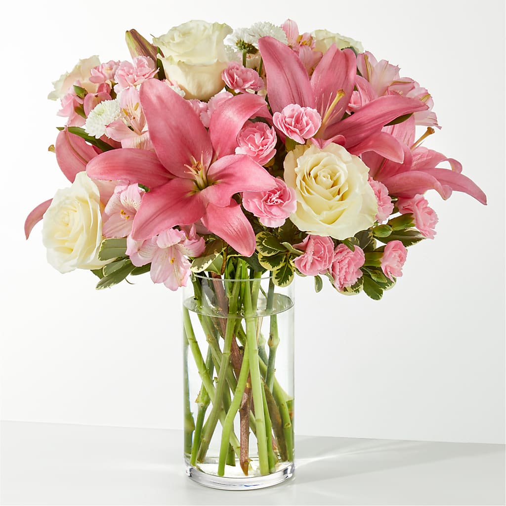 Piece of Cake Bouquet – GARRISON DESIGNS FLORIST & INTERIORS, Huntington WV