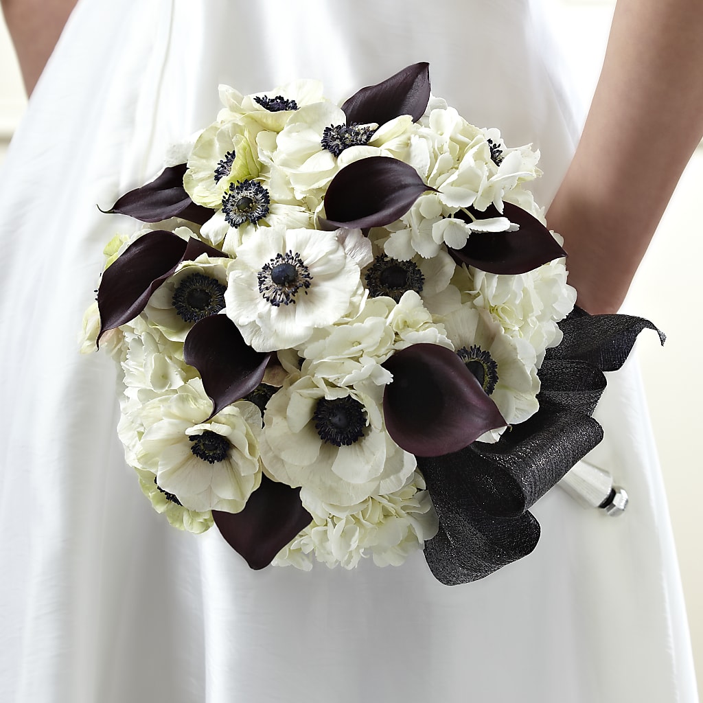 To Have and To Hold Bouquet – GARRISON DESIGNS FLORIST & INTERIORS, Huntington WV