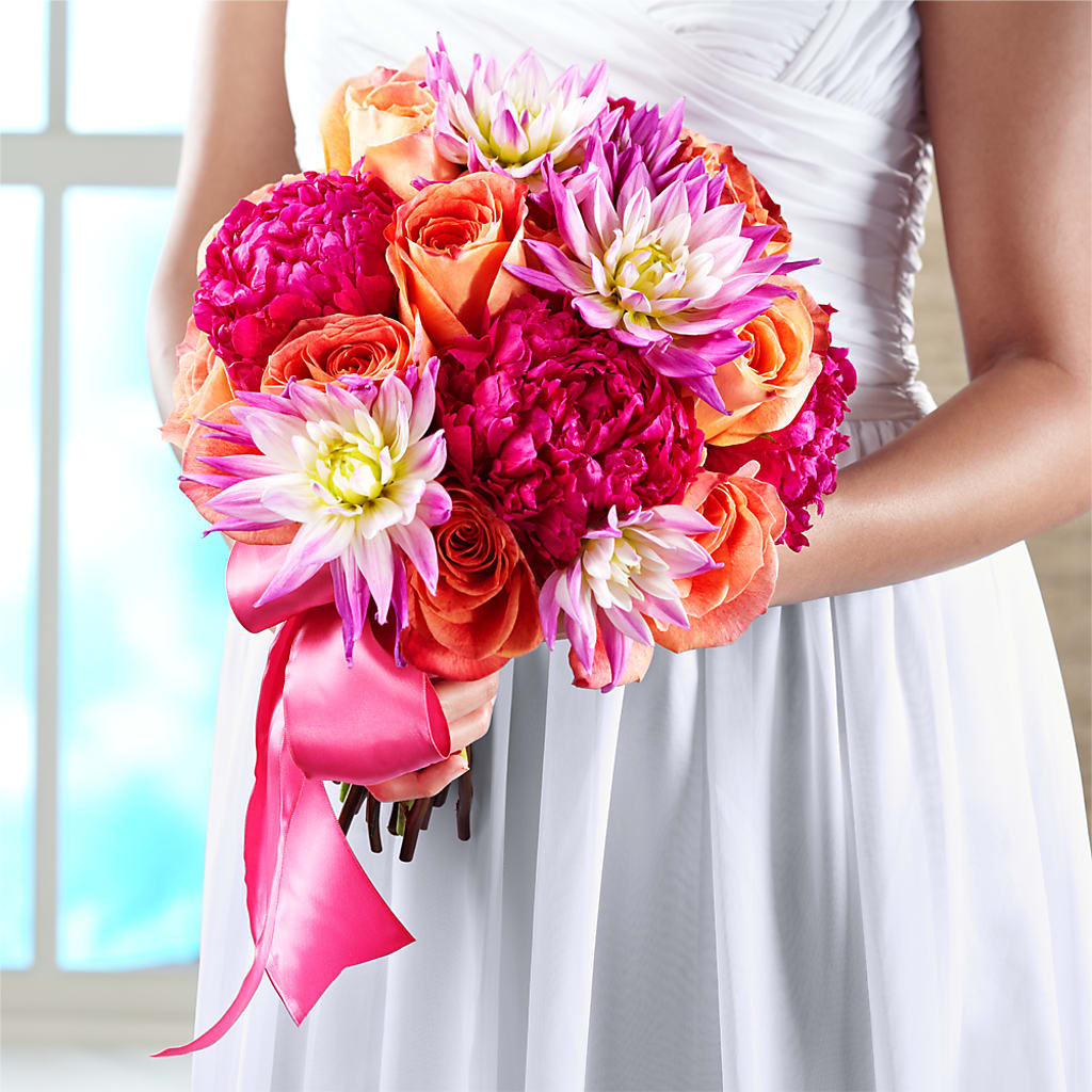 New Love Bouquet – GARRISON DESIGNS FLORIST & INTERIORS, Huntington WV