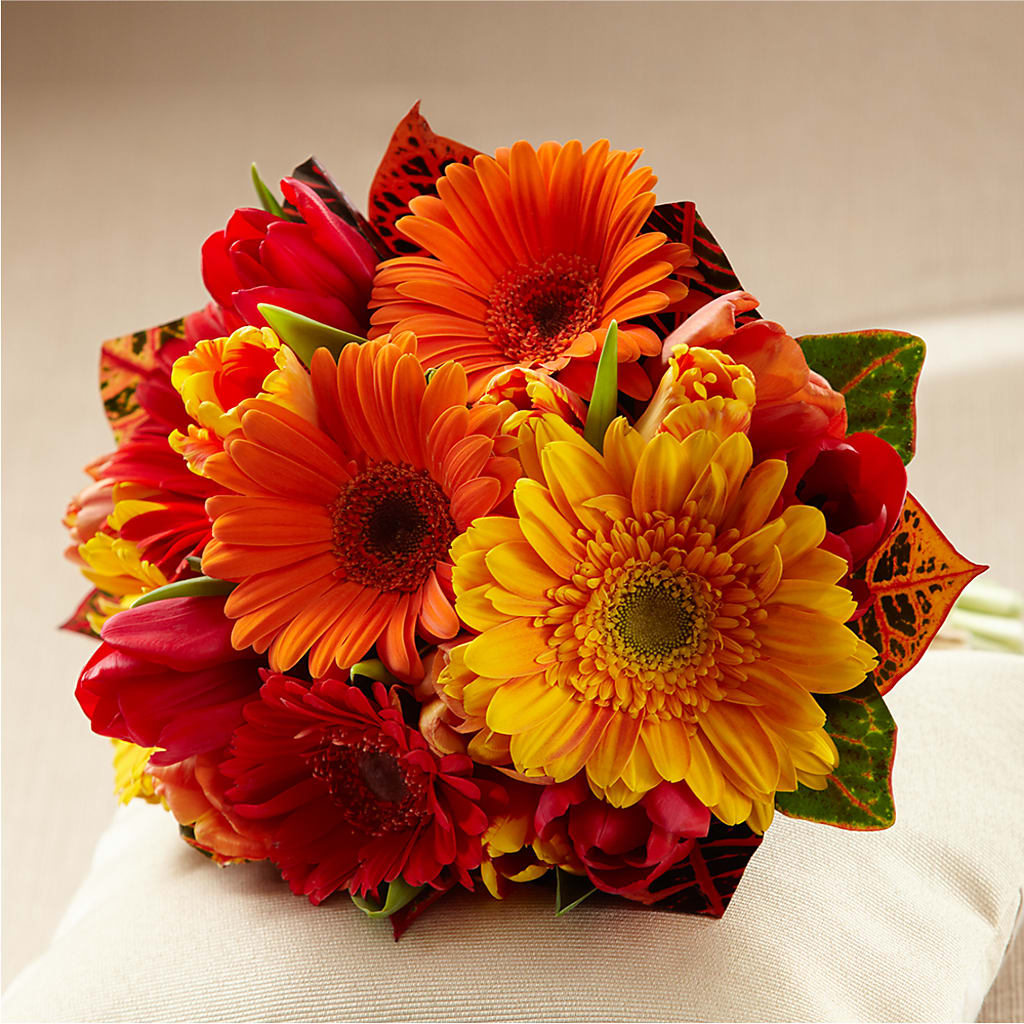 Sunglow Bouquet – GARRISON DESIGNS FLORIST & INTERIORS, Huntington WV