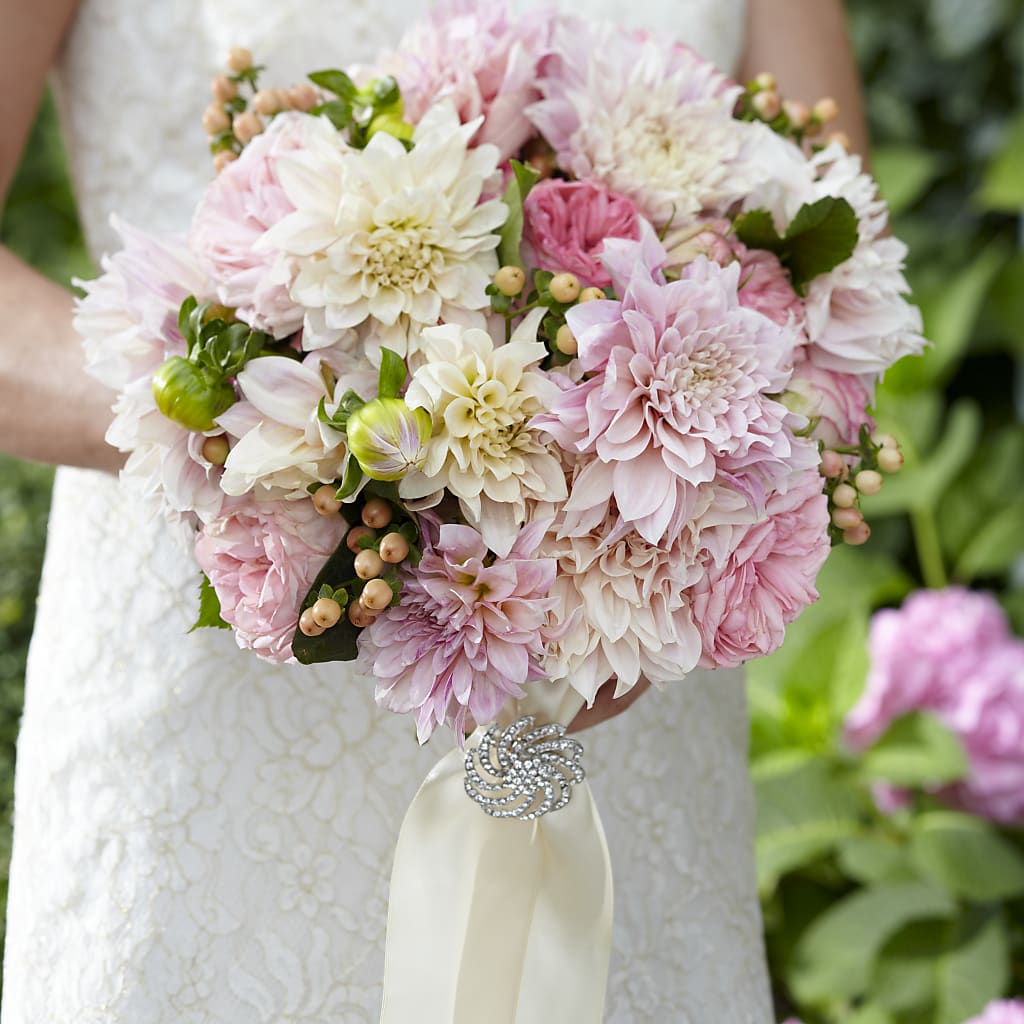Heart's Promise Bouquet – GARRISON DESIGNS FLORIST & INTERIORS, Huntington WV
