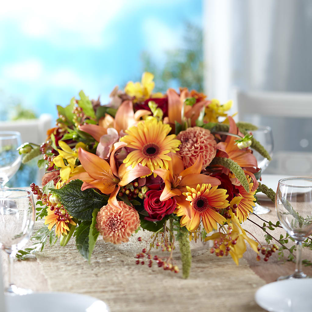 One and Only Centerpiece – GARRISON DESIGNS FLORIST & INTERIORS, Huntington WV