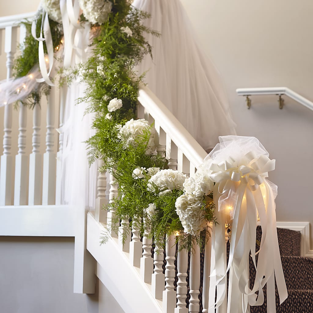 Champagne Dreams Garland – GARRISON DESIGNS FLORIST & INTERIORS, Huntington WV
