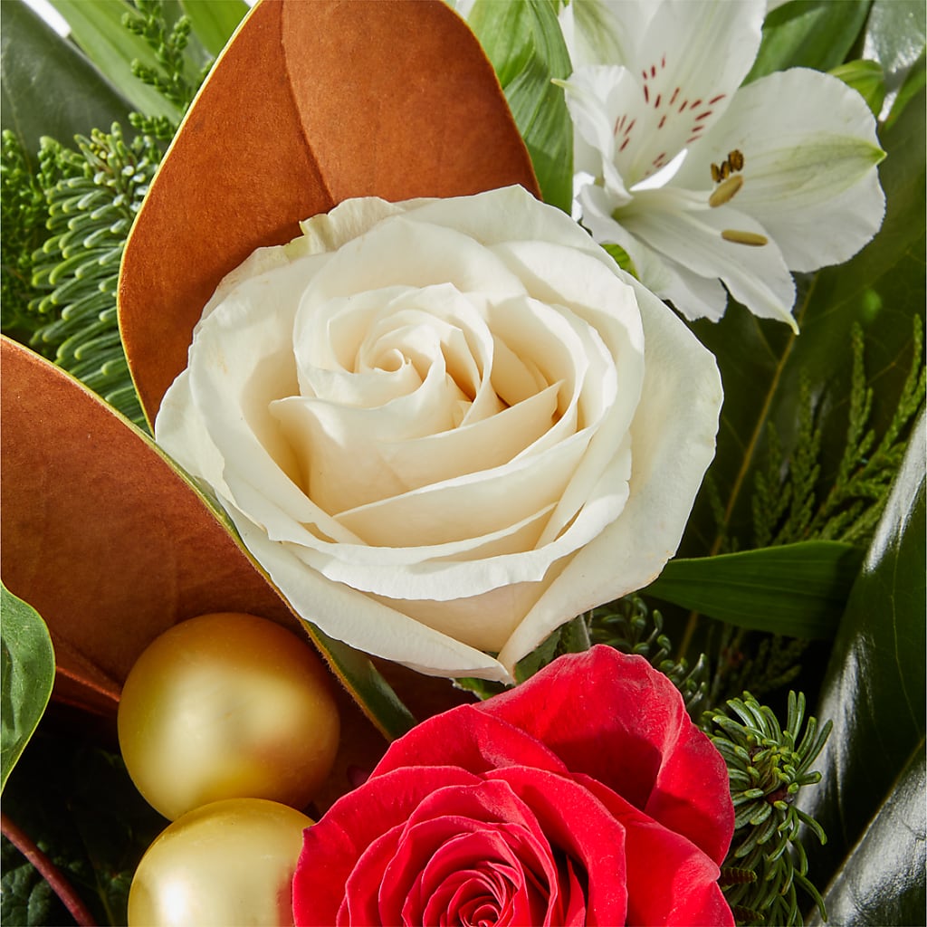 Joy & Jolly Bouquet – GARRISON DESIGNS FLORIST & INTERIORS, Huntington WV