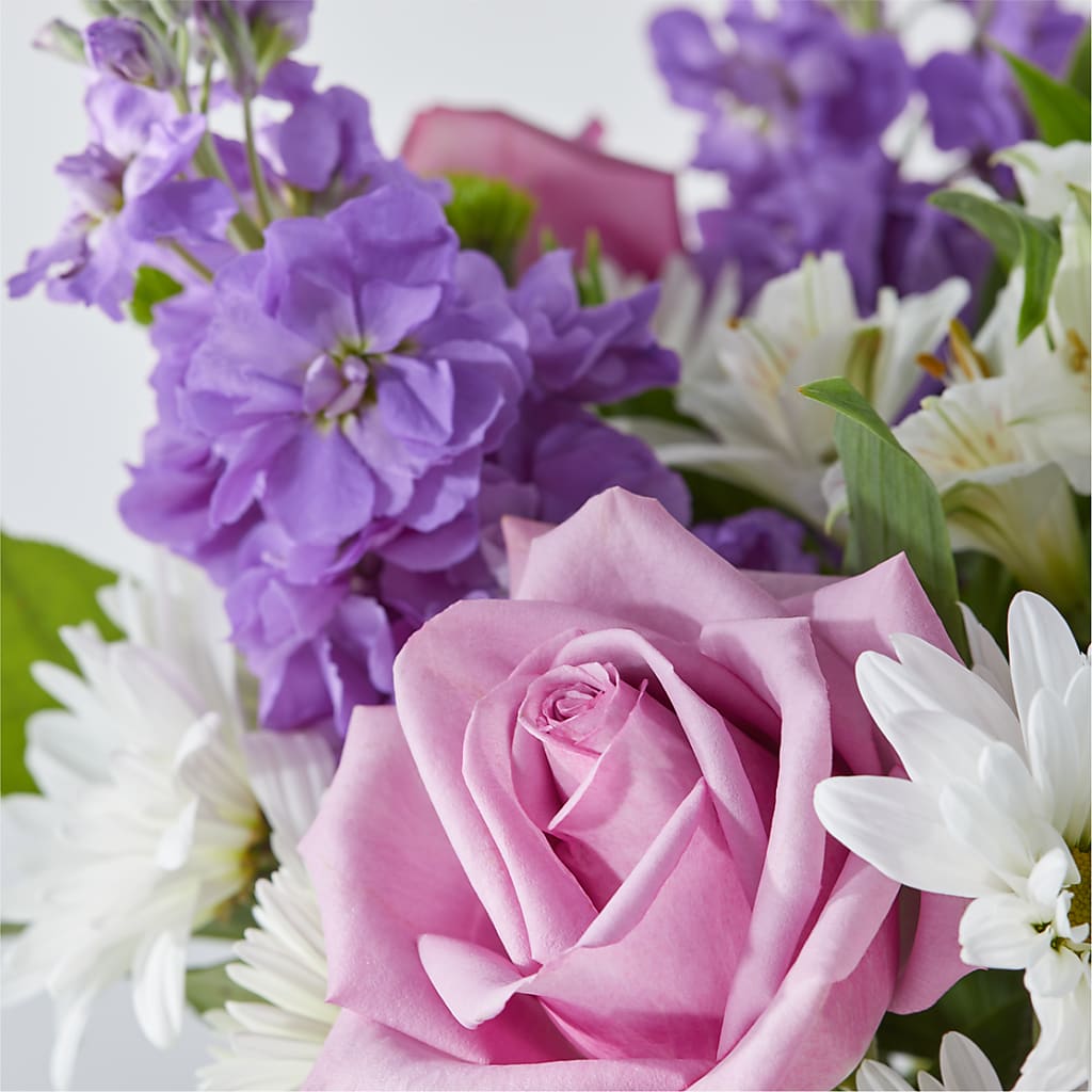 Garden of Peace Bouquet – GARRISON DESIGNS FLORIST & INTERIORS, Huntington WV