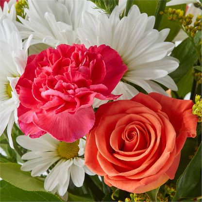 Oopsie Daisy Bouquet – GARRISON DESIGNS FLORIST & INTERIORS, Huntington WV
