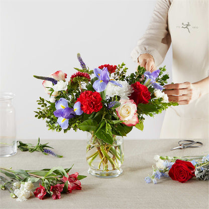 Star Spangled - A Florist Original – GARRISON DESIGNS FLORIST & INTERIORS, Huntington WV
