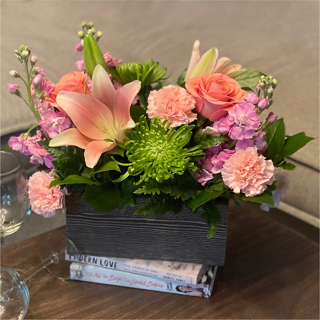 Beautiful Spirit Basket – GARRISON DESIGNS FLORIST & INTERIORS, Huntington WV