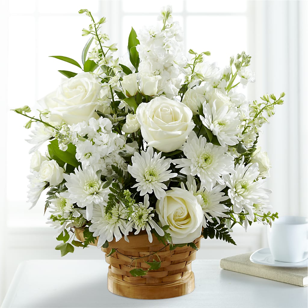 Heartfelt Condolences Arrangement – GARRISON DESIGNS FLORIST & INTERIORS, Huntington WV