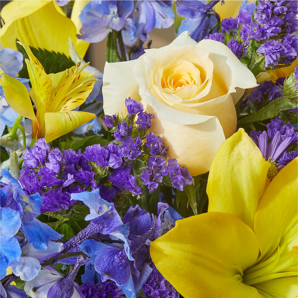 Limoncello Bouquet – GARRISON DESIGNS FLORIST & INTERIORS, Huntington WV