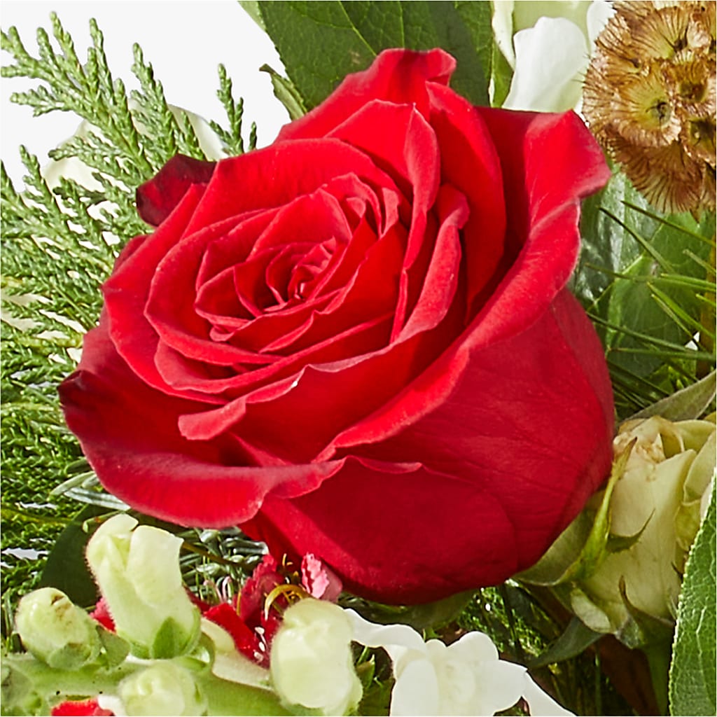Deck the Halls Bouquet – GARRISON DESIGNS FLORIST & INTERIORS, Huntington WV