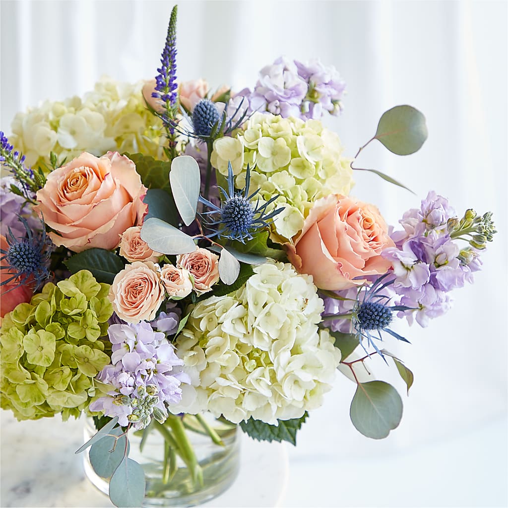 Porch Swing Bouquet – GARRISON DESIGNS FLORIST & INTERIORS, Huntington WV