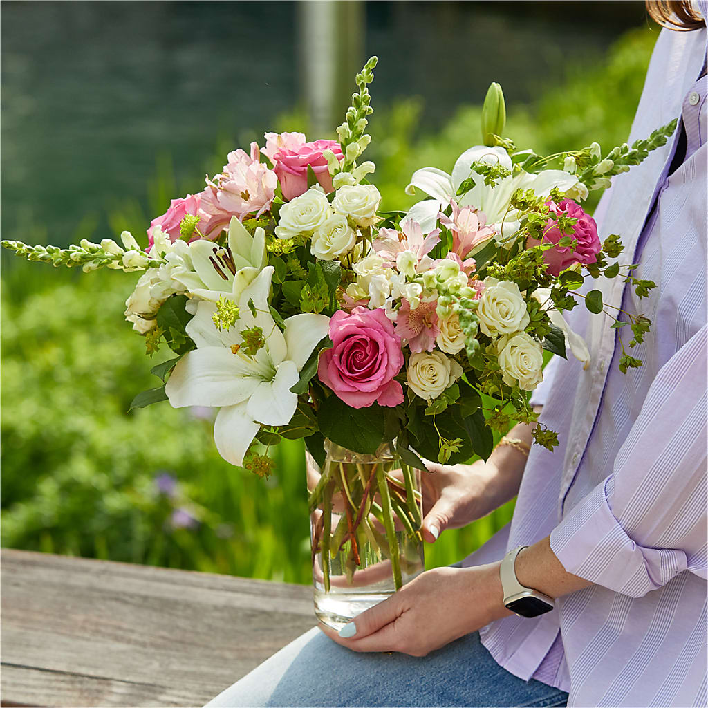 Fondly Bouquet – GARRISON DESIGNS FLORIST & INTERIORS, Huntington WV