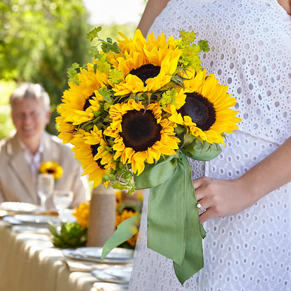 Free Spirit Bouquet – GARRISON DESIGNS FLORIST & INTERIORS, Huntington WV